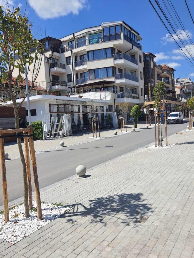 Апартамент Иванови Сарафово Burgas City Exteriér fotografie
