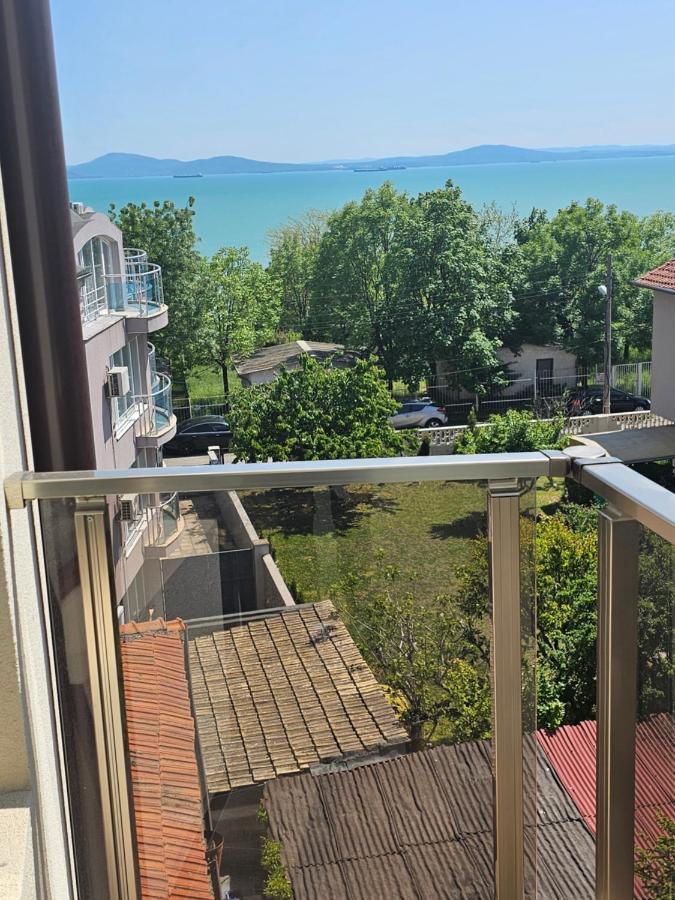 Апартамент Иванови Сарафово Burgas City Exteriér fotografie